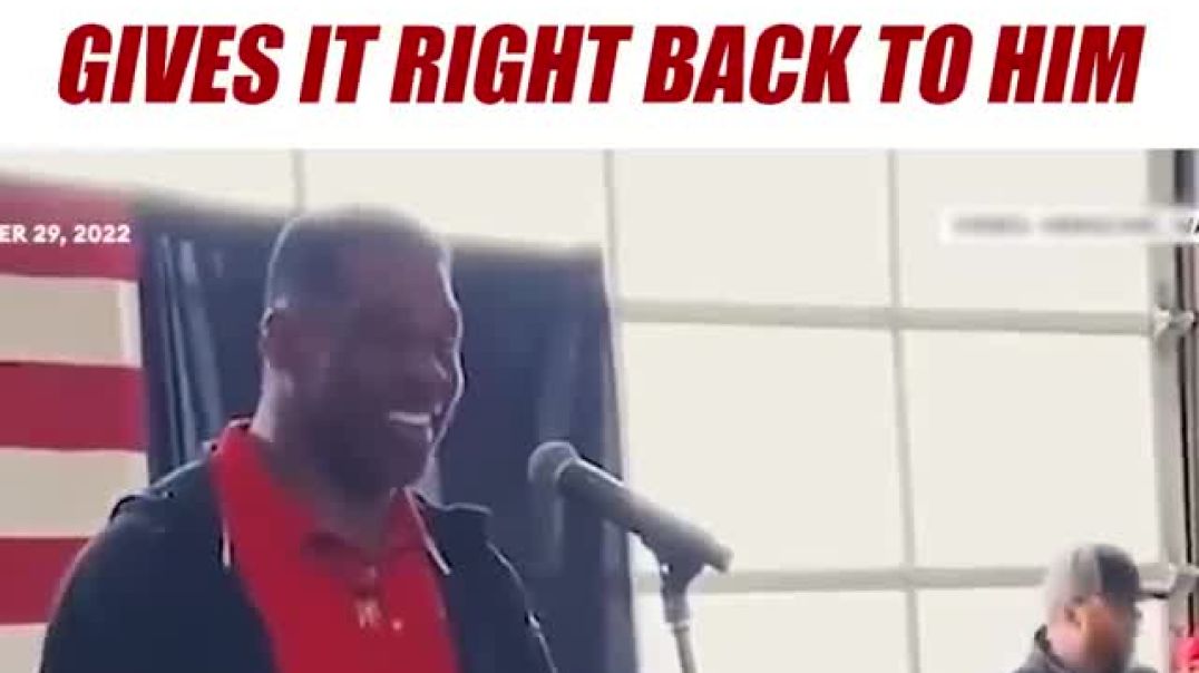 ⁣Herschel Walker responds to Obama making fun of him and he DOESN"T hold back